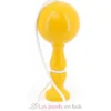 Bilboquet en bois massif jaune - Vilac