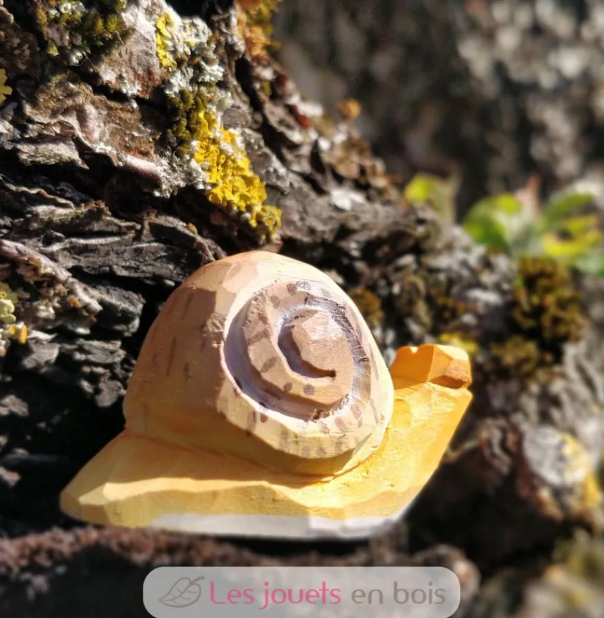 Figurine escargot en bois marron - Wudimals