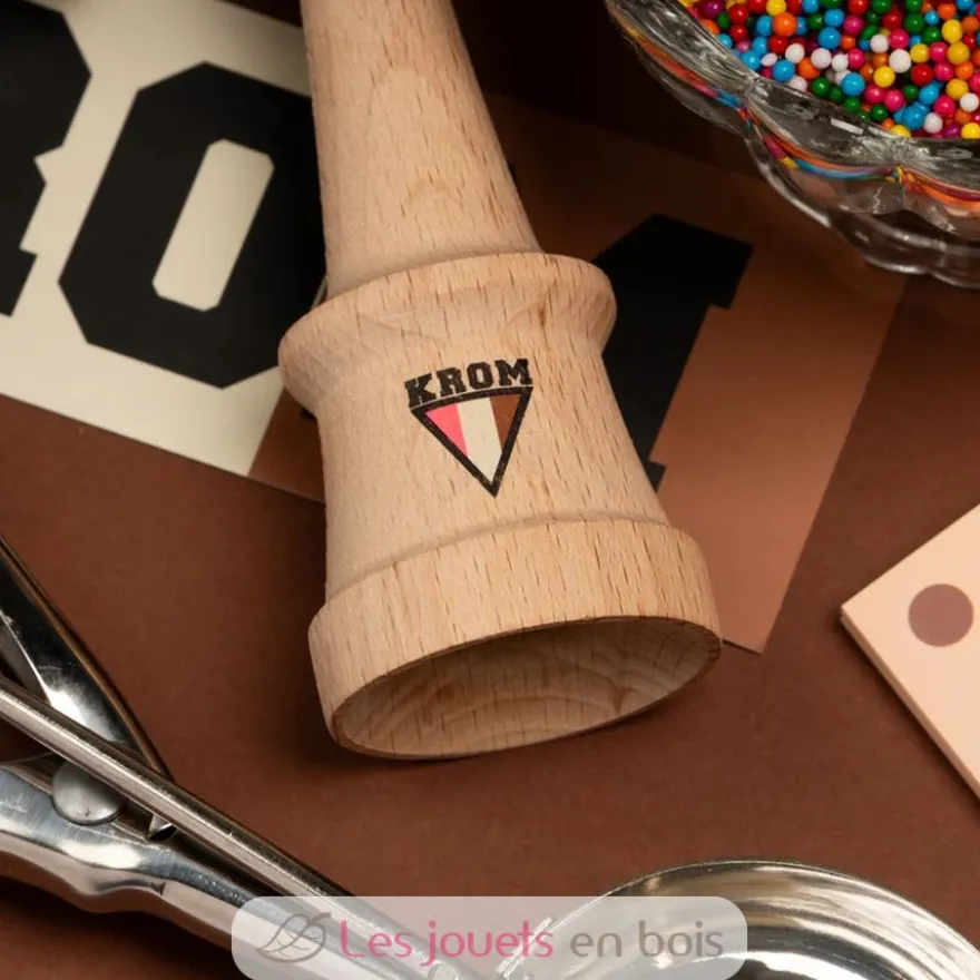 Krom Kendama Strogo Neapolitan Chocolate - KROM Kendama