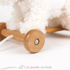 Lola le chien à tirer blanc - Egmont Toys