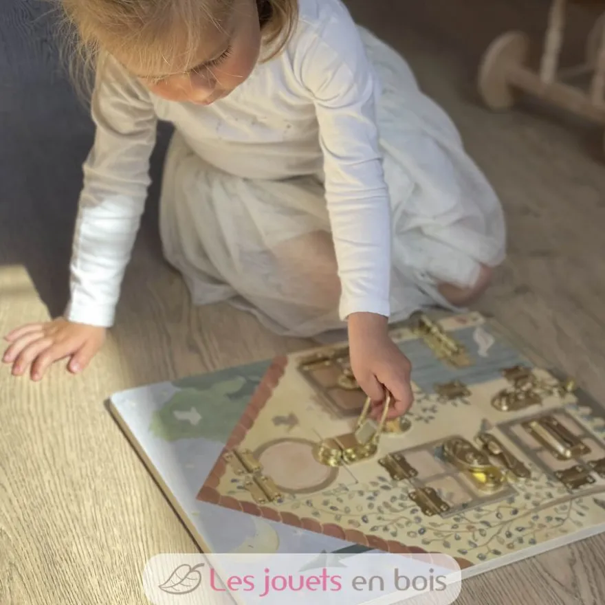 Maison des lapins, tableau d'activités avec verrous - Egmont Toys
