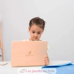 Mon premier ordinateur portable en bois - New Classic Toys