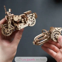 Moto volante de Hagrid - Puzzle 3D mécanique en bois - Ugears