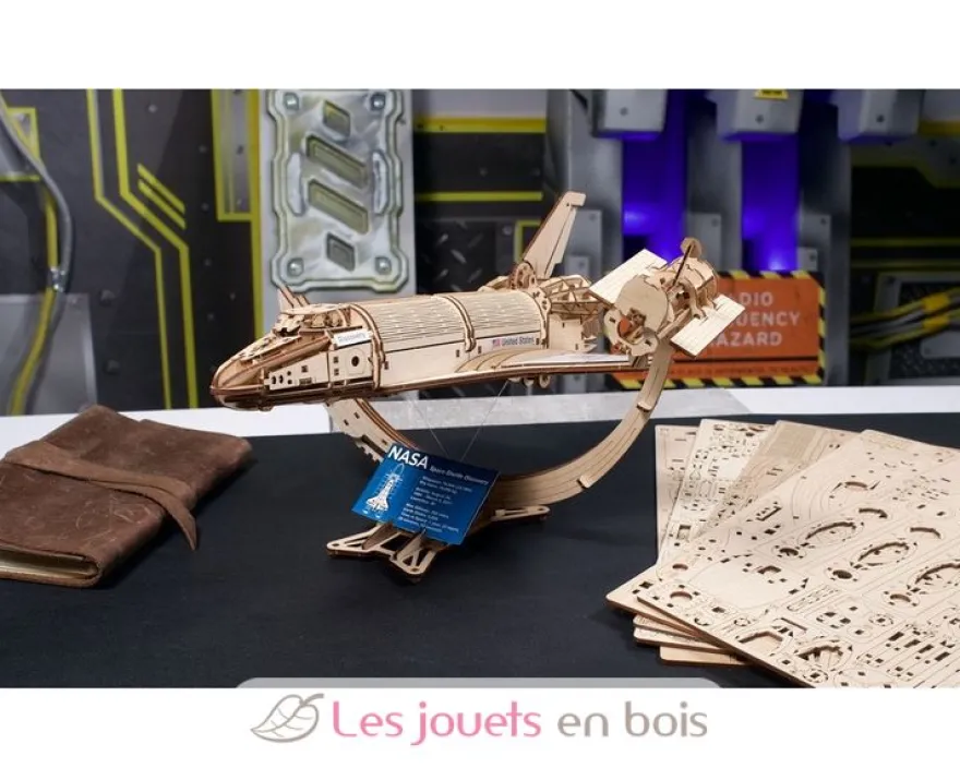 Navette spatiale Discovery NASA - Puzzle 3D mécanique en bois - Ugears