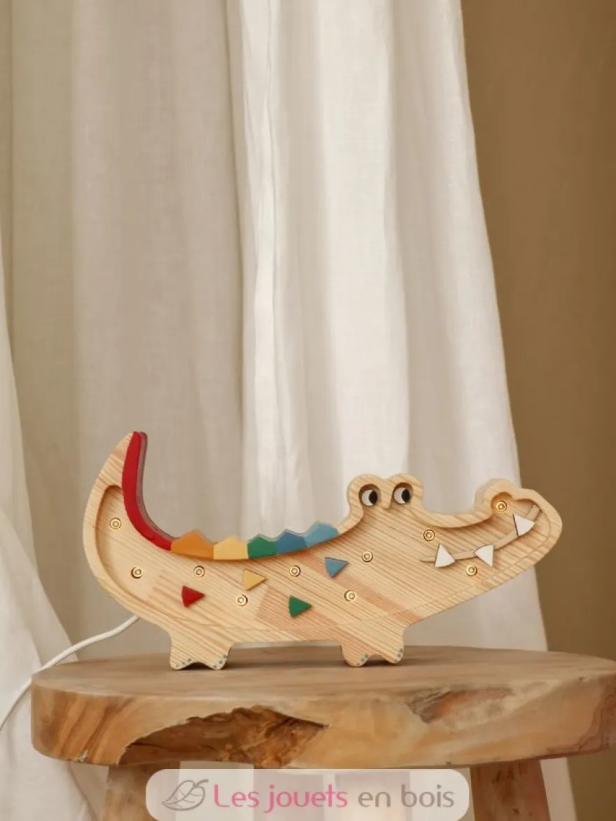 Petite Lampe Veilleuse Crocodile bois naturel - Little Lights