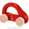 Petite voiture rapide rouge - selecta