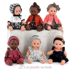 Poupée Petit Câlin métisse 28 cm Lya - Petitcollin