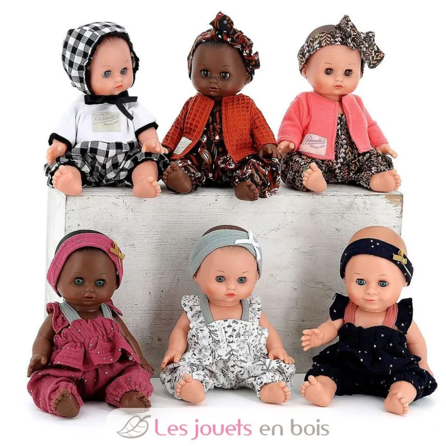 Poupée Petit Câlin métisse 28 cm Manèle - Petitcollin