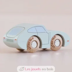 Voiture en bois Jude No 2 bleue claire - Le Toy Van