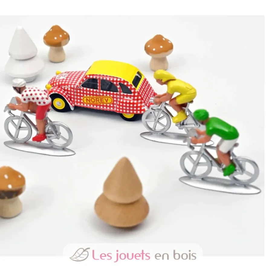 Voiture miniature Citroën 2CV 1:54 et 3 figurines cyclistes - Norev